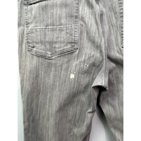 Duluth Trading Ballroom Double Flex Jeans Mens 38x28 Gray Denim Relaxed Fit * - Picture 6 of 8